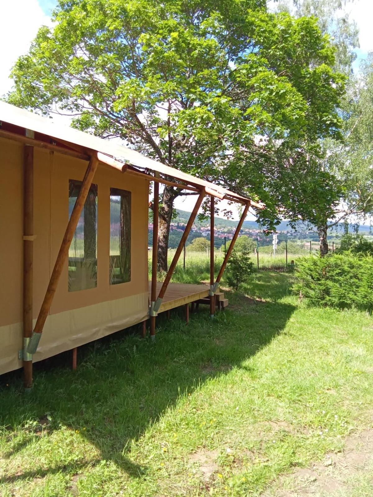 Camping Les Vosges Du Nord Oberbronn Dış mekan fotoğraf