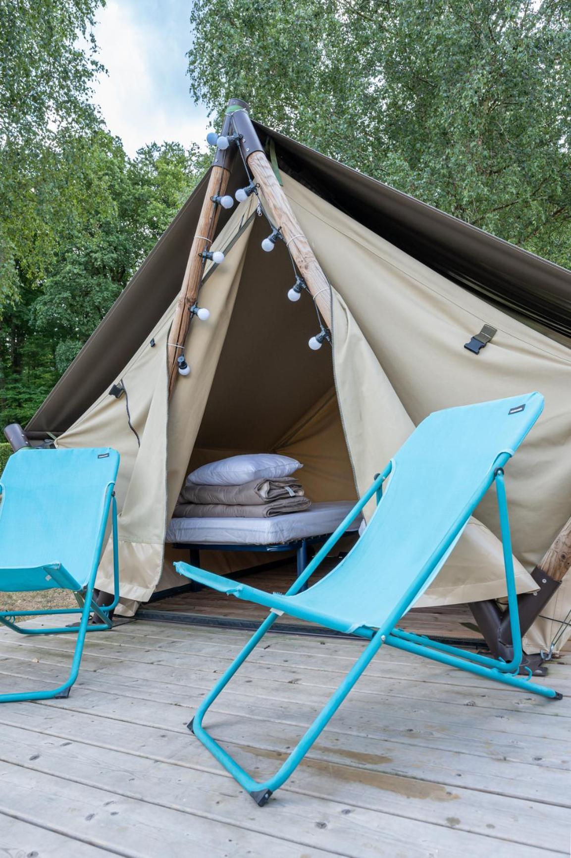Camping Les Vosges Du Nord Oberbronn Oda fotoğraf
